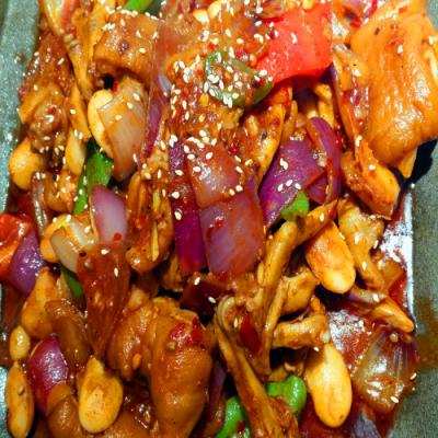 特色干鍋技術(shù)培訓(xùn)班哪里好？糖色炒制方法操作簡(jiǎn)單