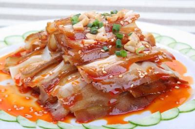 ?學(xué)涼菜小吃技術(shù)培訓(xùn)學(xué)校哪里好？當(dāng)天經(jīng)營(yíng)當(dāng)天見效