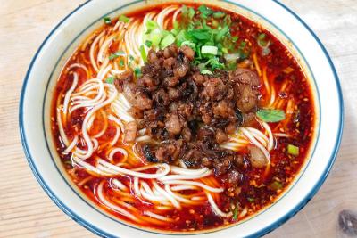 重慶面食技術(shù)學(xué)習(xí)重點(diǎn)揭秘：如何挑選合適的培訓(xùn)機(jī)構(gòu)？
