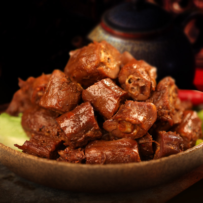 周黑鴨技術(shù)培訓(xùn)多少錢？選擇蜀味緣學(xué)費合理技術(shù)正宗